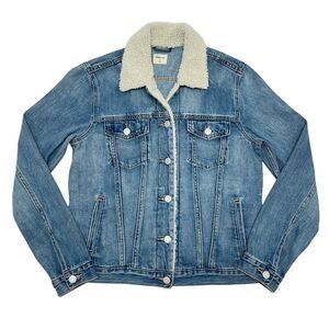 Gap Jean Jacket Women’s Size Medium‎ Sherpa Lined Collar Denim Button Front